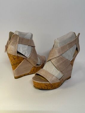 BCBGeneration Gold Linen Raffia Cork Wedge Sandals Size 6B